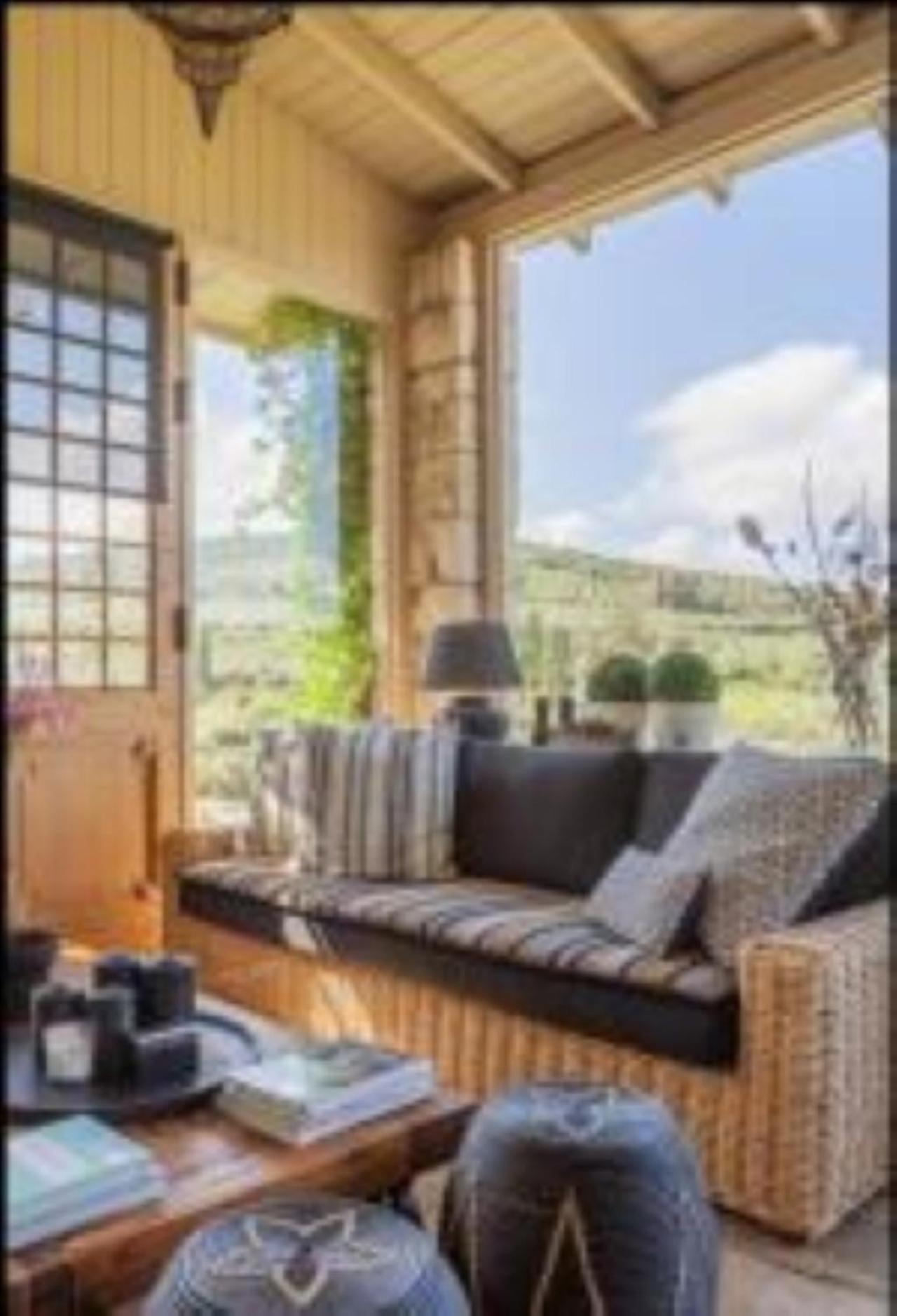 Villa Mantilari Wine Estate 7 Apartments 2 Private Pools 1 Heated Tennis Court Fitness Center Archanes Eksteriør billede